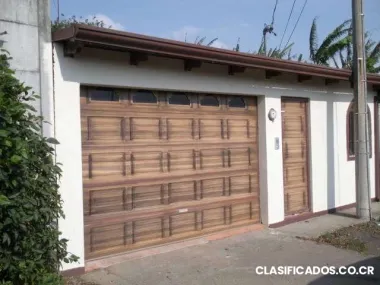 Alquilo casa en el centro de san pablo de heredia (solamente para oficinas y consultorios)