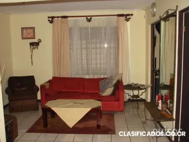 Alquilo casa en fátima de heredia