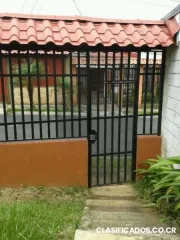 Alquilo casa heredia vistas del valle 200 mil