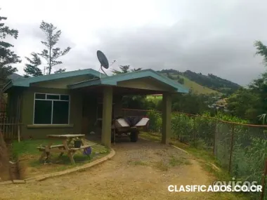 Alquilo casa muy segura cerrada con maya