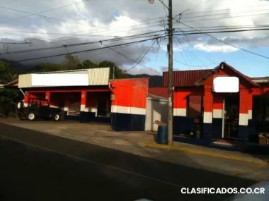 Alquilo local comercial en miramar puntarenas