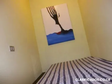 Aparta amuebl, para 1 persona sin cochera