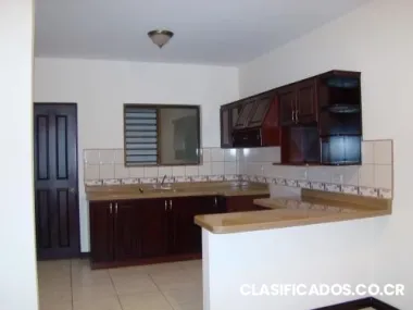 Apartamento con lindo acabados **seguro**