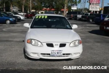 Auto barranca puntarenas buen estado