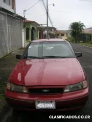 Carro daewoo 97 cielo