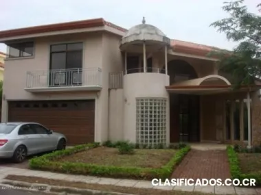 Casa de lujo en venta en santa ana
