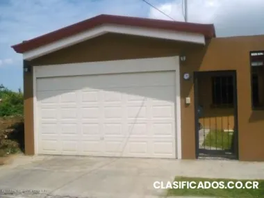 Casa en alquiler en tres ríos