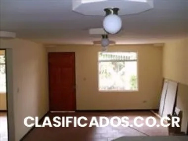 Casa en alquiler, solo queda una.