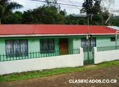Casa en tuis de turrialba, cartago