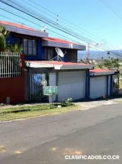 Casa muy fresca y tranquila, buena vista