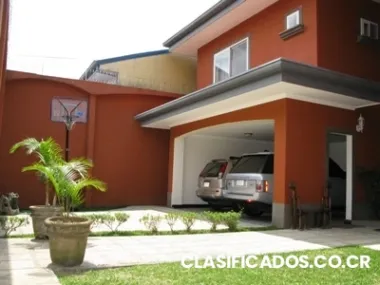 Casa residencial parques de ayarco
