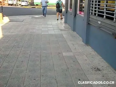 Cómodas oficinas en un segundo piso en