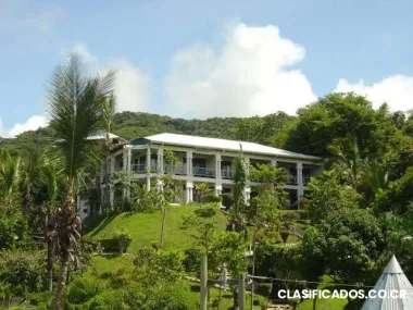 Condominio con vista al mar - generador de rentas