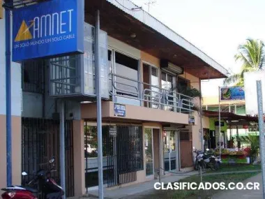 Edificio comercial en quepos, totalmente alquilado