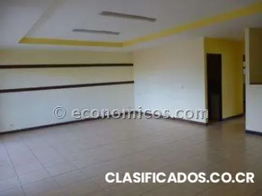 Edificio con excelente ubicación en tibás