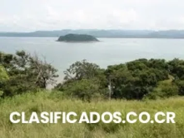 finca con frente mar