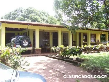 Finca preciosa 5.5 hectáreas con de todo.