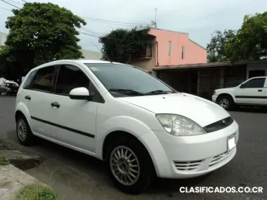 Ford fiesta 1.6......................................................................