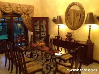 Hermosa casa en alquiler, exclusivo residencial
