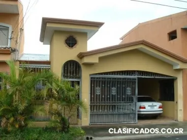 Hermosa y segura casa