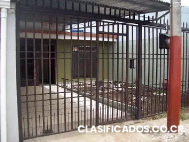 Linda y muy barata, aproveche esta oportunidad!!