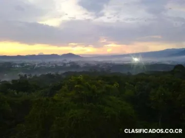 Lote a cinco minutos del mall de occidente