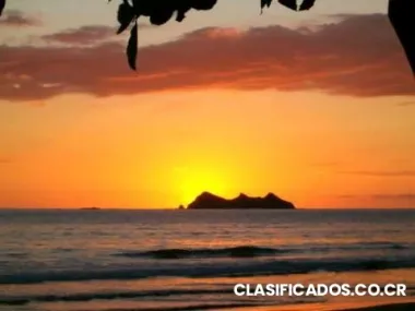 Lote de playa en osa con vista al mar