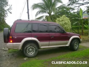 Mitsubishi montero sr