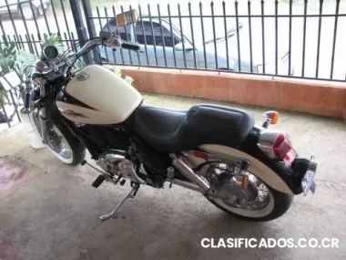 Motocicleta honda shadow 1100 cc ace 1997