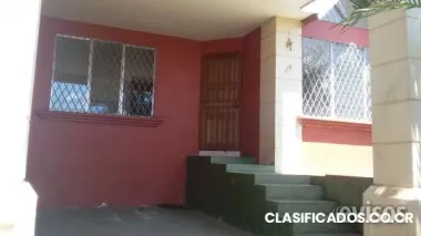 Se alquila casa de habitación.