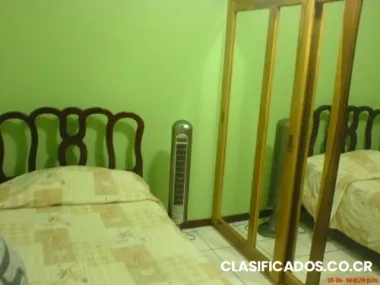 Se alquila habitacion en san francisco de 2 rios