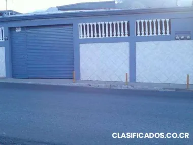 Se alquila local comercial en san juan de dios