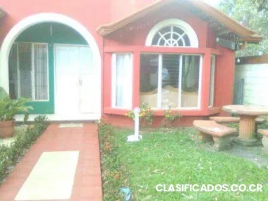 Se alquilan habitaciones en casa de lujo