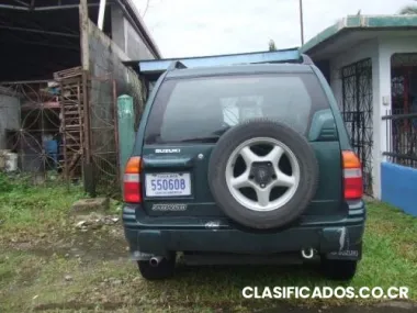 Se vende carro suzuki vitara