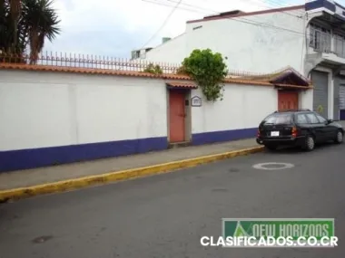 Se vende casa para oficinas en heredia centro