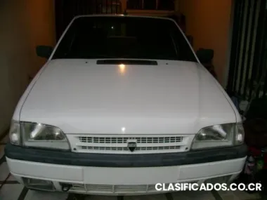 Se vende dacia muy lindo!!