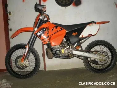 Se vende motocicleta en buen estado