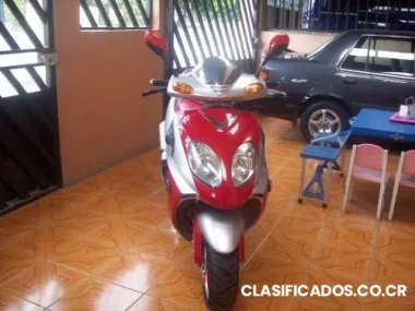 Se venden motos scooter nuevas