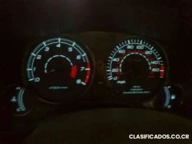 Urge vender eclipce modelo 96, exelente condiciones, color negro