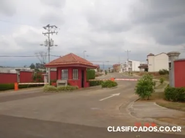 Vendo casa 4 habitaciones