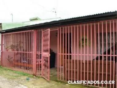 Vendo casa en aserrí