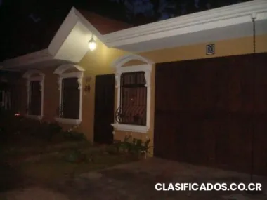 Vendo casa en cartago (agua caliente)