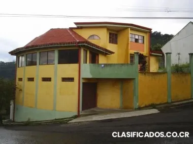 Vendo casa en residencial la colina en curridabat