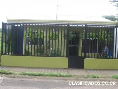 Vendo casa en san pedro santa barbara de heredia