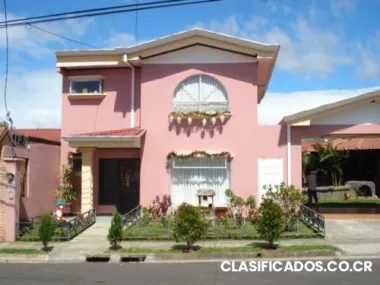Vendo casa en tres ríos