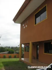 Vendo casa san isidro de hdia centro