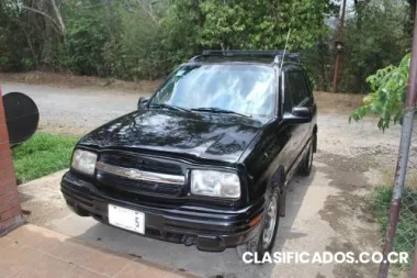 Vendo chevrolet tracker 2000