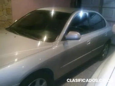 Vendo hyundai elantra 2002