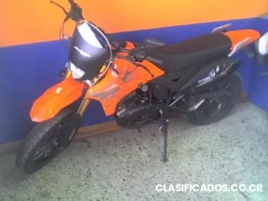 Vendo moto katana xf-200