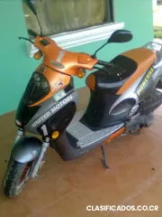 Vendo moto scooter como nueva